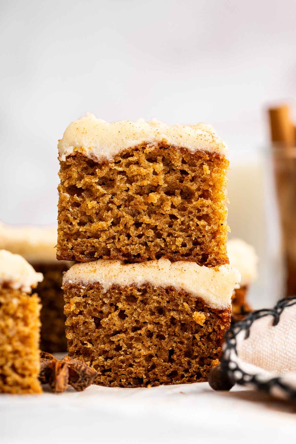 Easy Applesauce Cake: A Cozy Fall Dessert Recipe